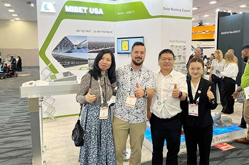 支起一片光能！YABO鸭脖2024北美RE+展会精彩回顾